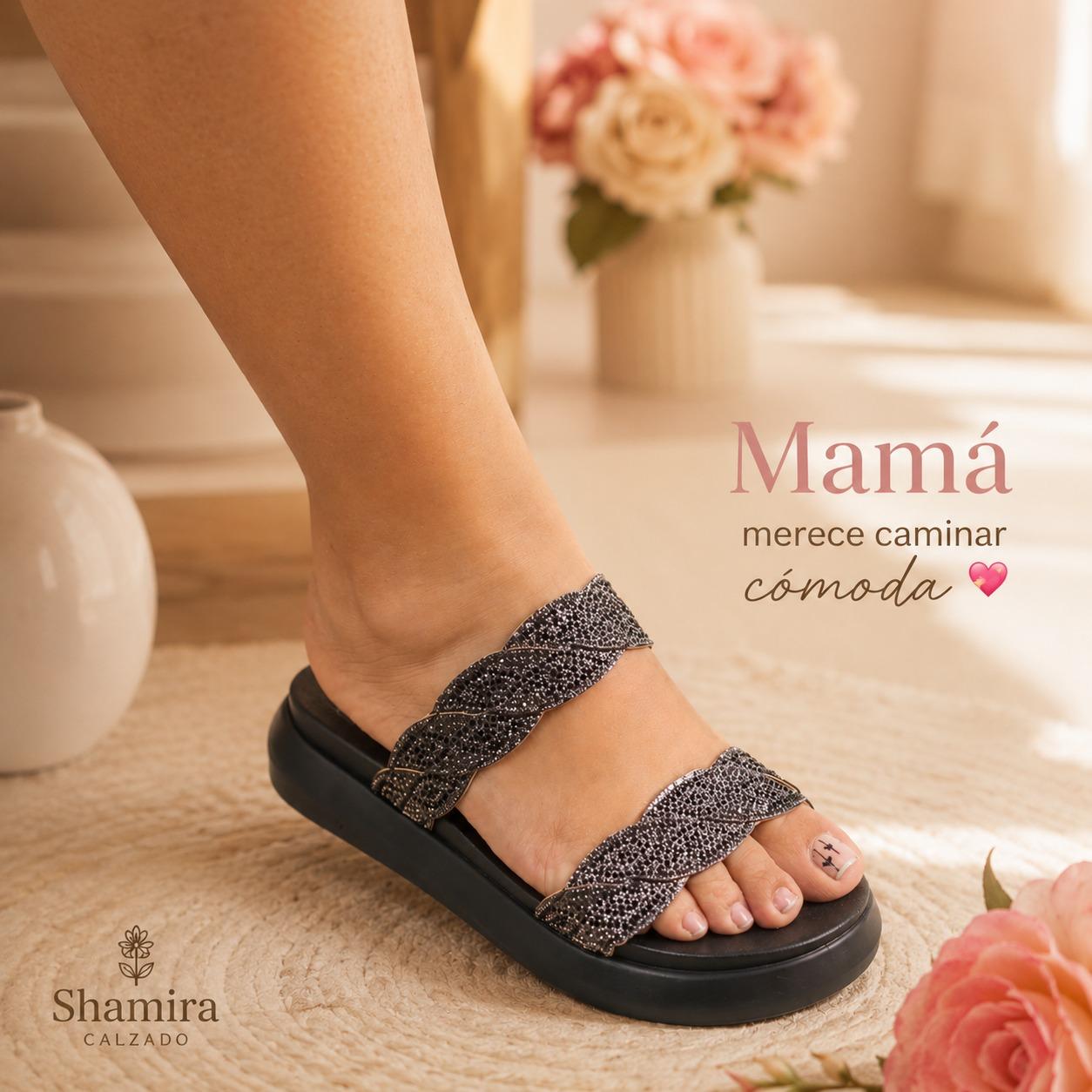 Sandalia Mamá champagne par completo